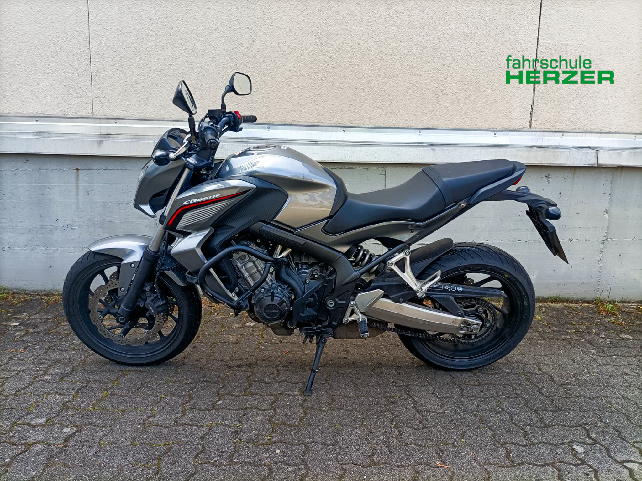 Motorrad (alt) - Honda CB650F